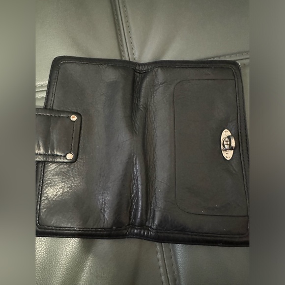 Marc Jacobs Black Satchel with Wallet - Picture 13 of 16